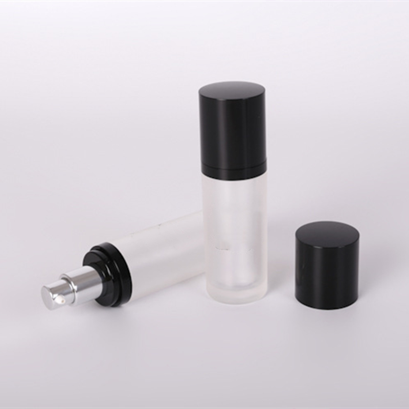 airless serum bottle