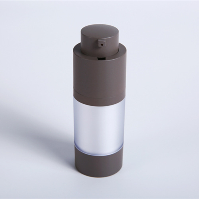 twist up airless pump serum bottle