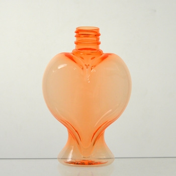 Heart shape 100ml plastic PET bottle for lotions